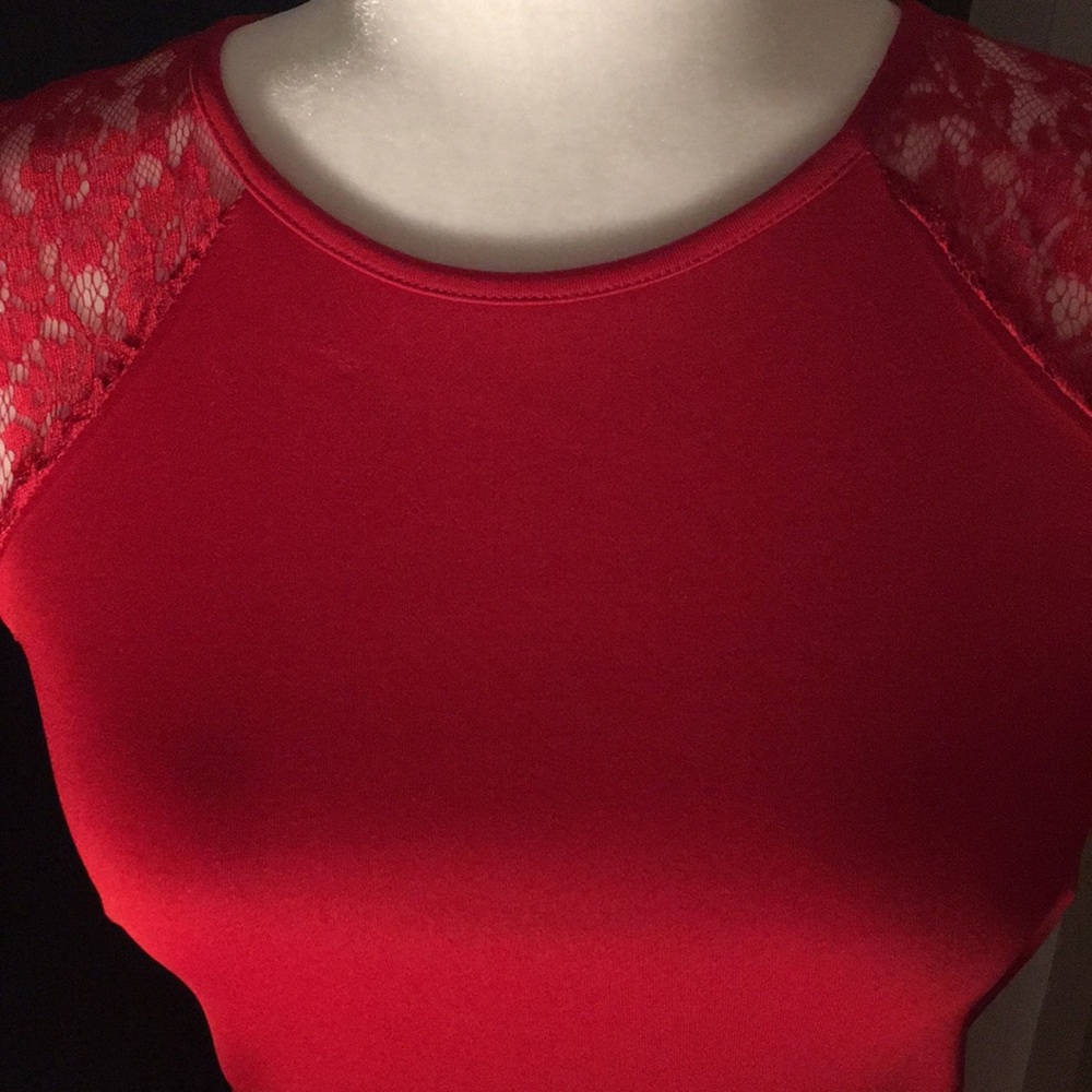 Dress - Picture 2 of 3